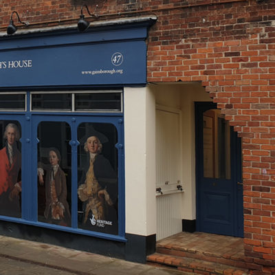 An image of the Gainsborough's House information point on Gainsborough Street.